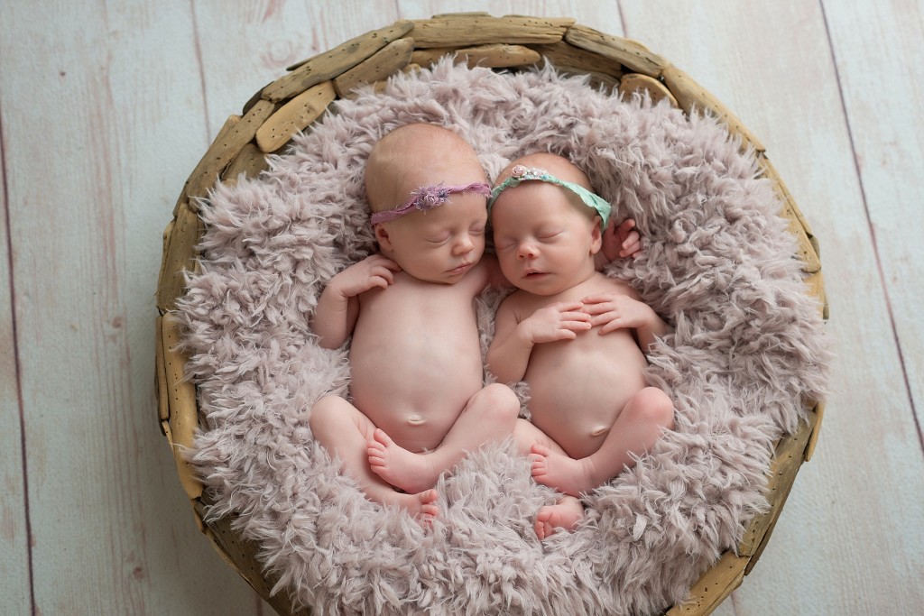 newborn twins_0462